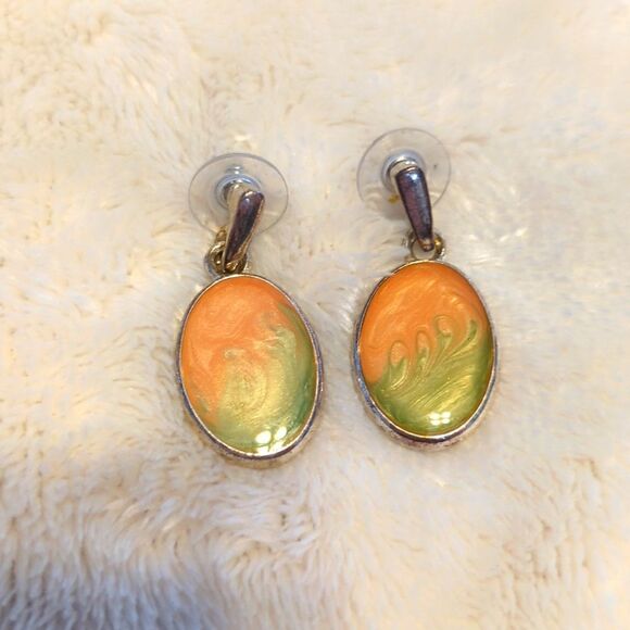 🛍️ONE OF A KIND NATURE INSPIRED HANDMADE POST  EARRINGS - Picture 1 of 2